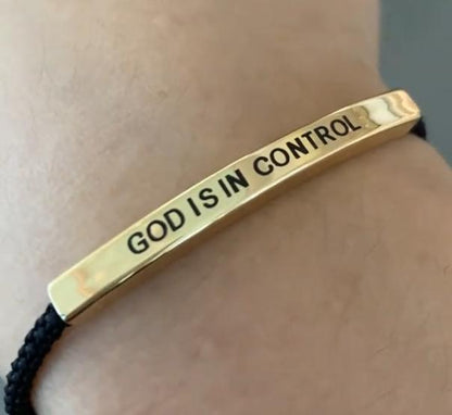 Gott hat die Kontrolle Armband