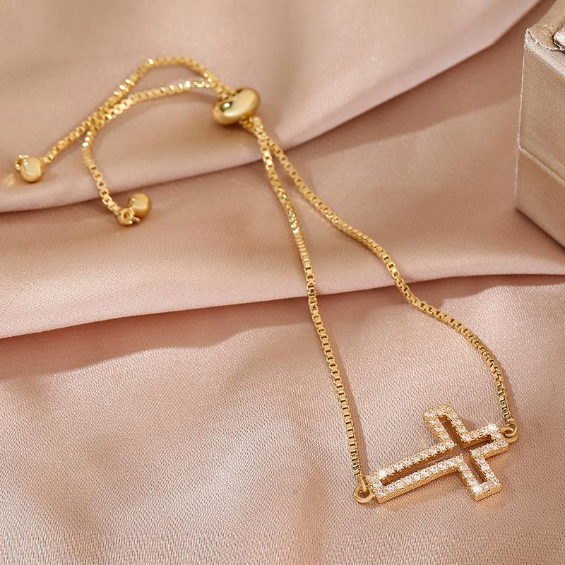 Ausgehöhltes Kreuz-Armband